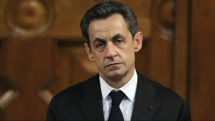 Tòa án Pháp xem xét sớm trả tự do ông Sarkozy
